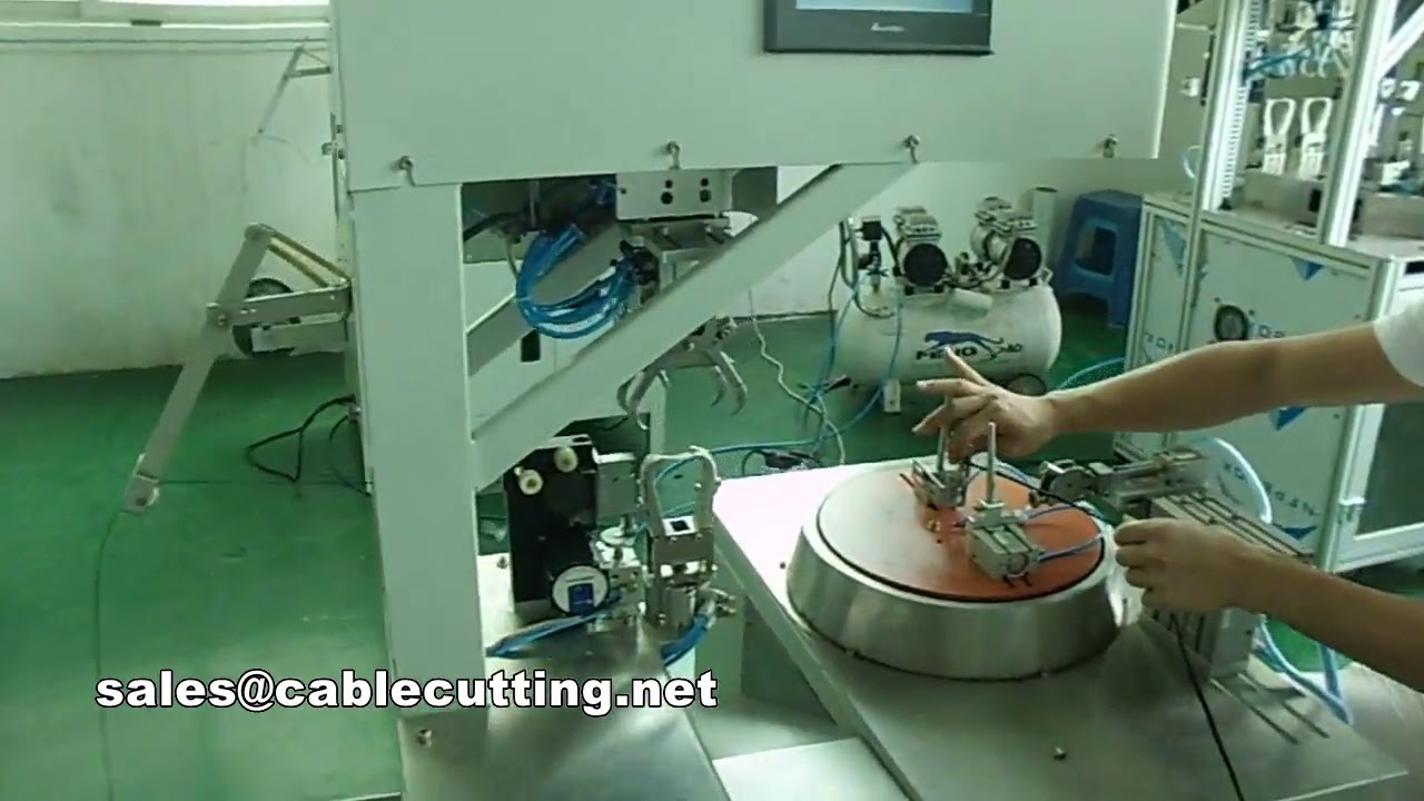 Video 8 shape cable winding and tying machine